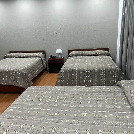 Alston Inn Hotel Quito Exterior photo