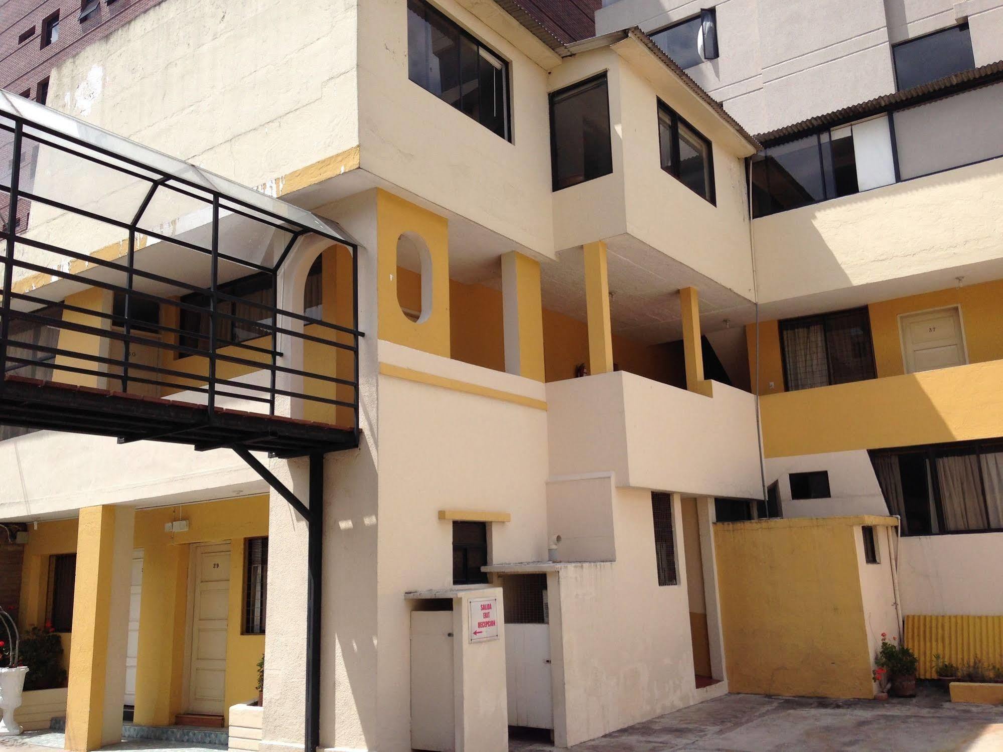 Alston Inn Hotel Quito Exterior photo
