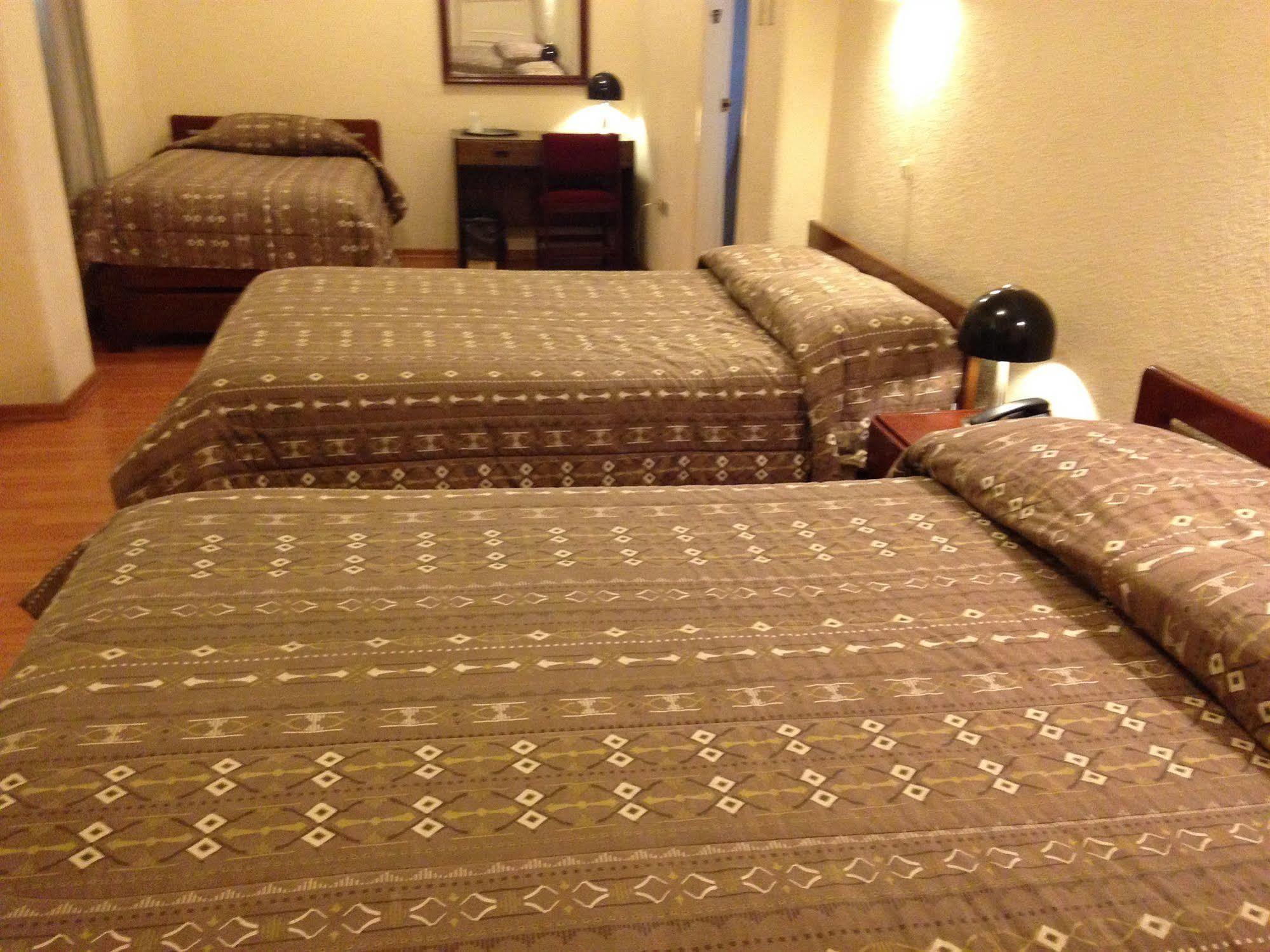Alston Inn Hotel Quito Exterior photo